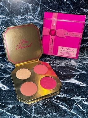 Too Faced - Jewel Crush Palette – Pink, Coral, Peach, Champagne LIMITED EDITION